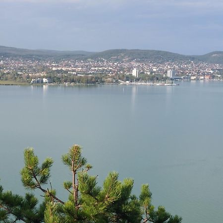 Babamuzeum Apartman Tihany Bagian luar foto
