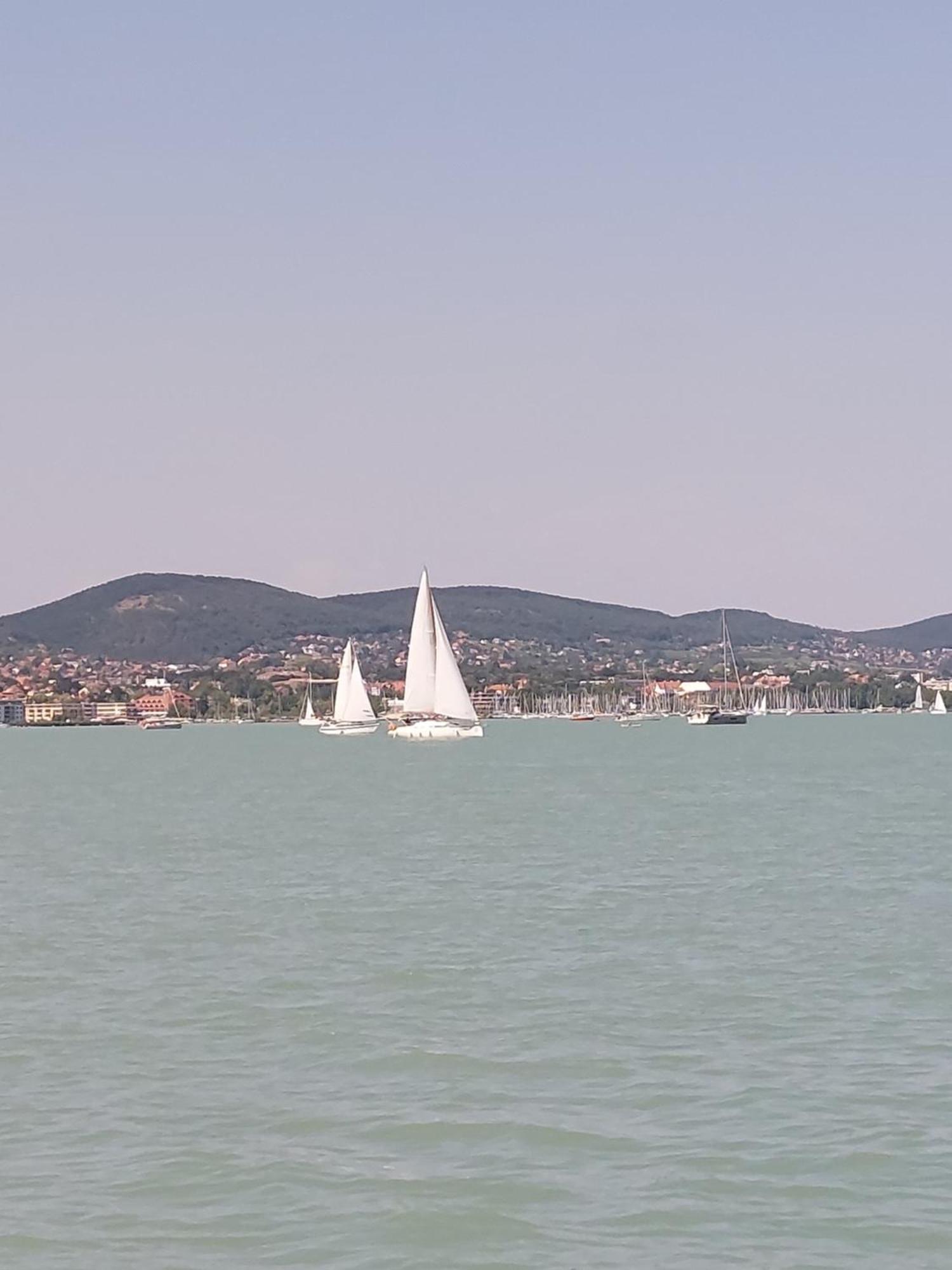 Babamuzeum Apartman Tihany Bagian luar foto